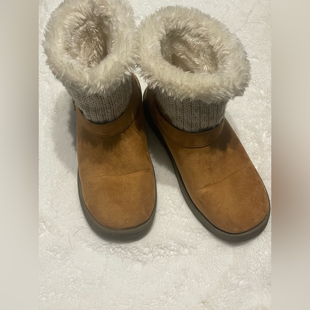 Life Stride Tan casual Ankle snow winters Boots with Cream Accents size 7 - Picture 11 of 13